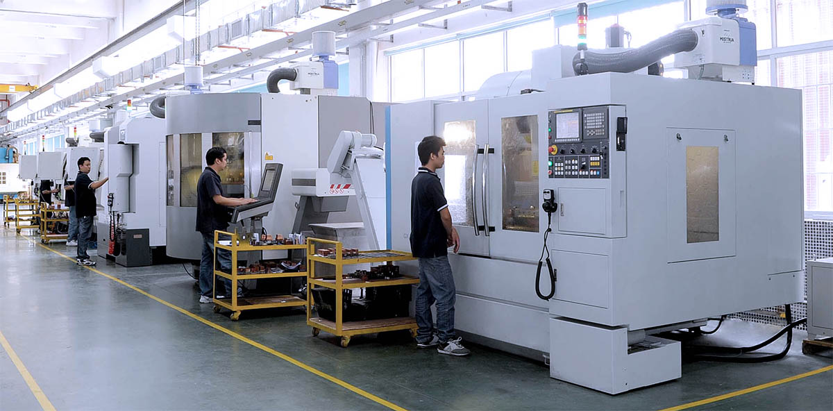 Injection Molding Machine